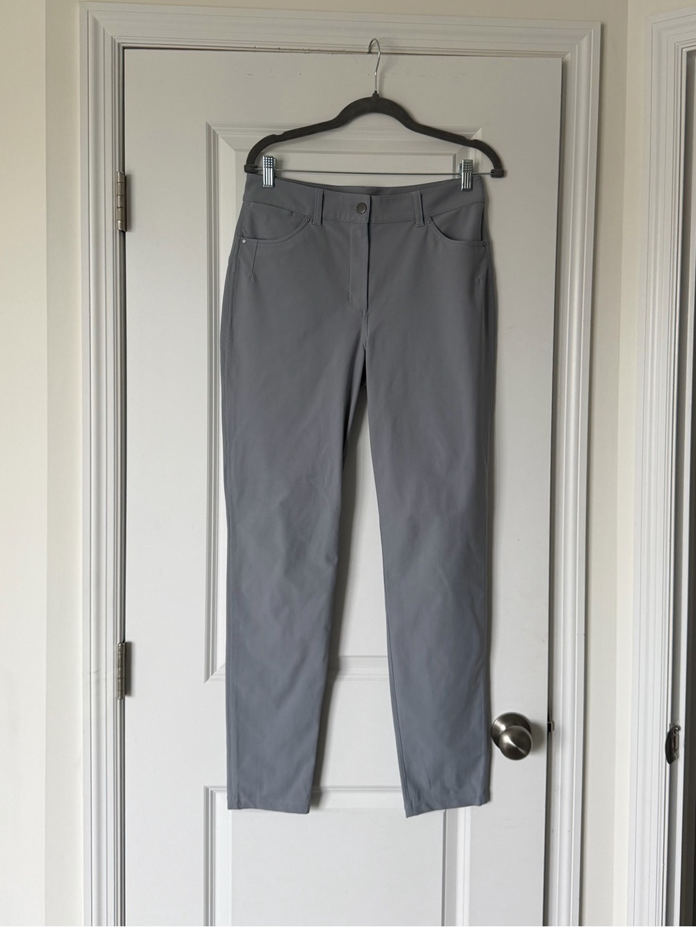 lululemon athletica City Sleek 5 Pocket Light Gray Slim Stretch Pants